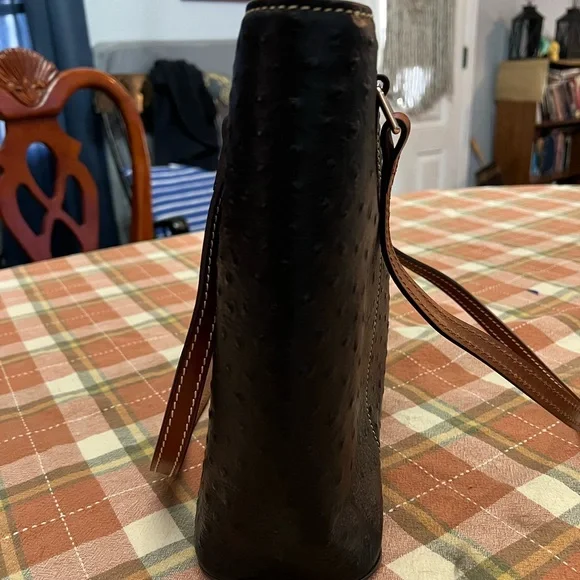 Dooney & Bourke Lexington Black Ostrich small tote - Picture 5 of 12